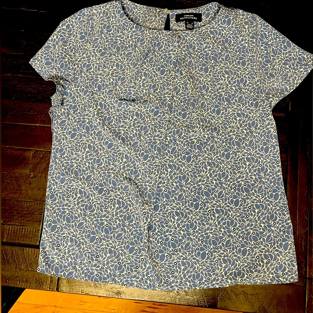 Chase Bank JPMorgan logo blouse size 8